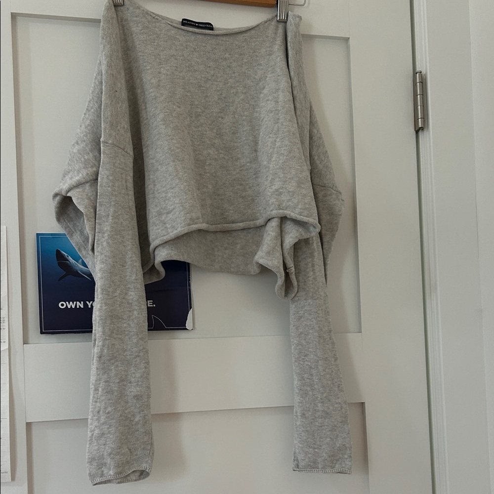 Brandy Melville Light Gray Knit Top